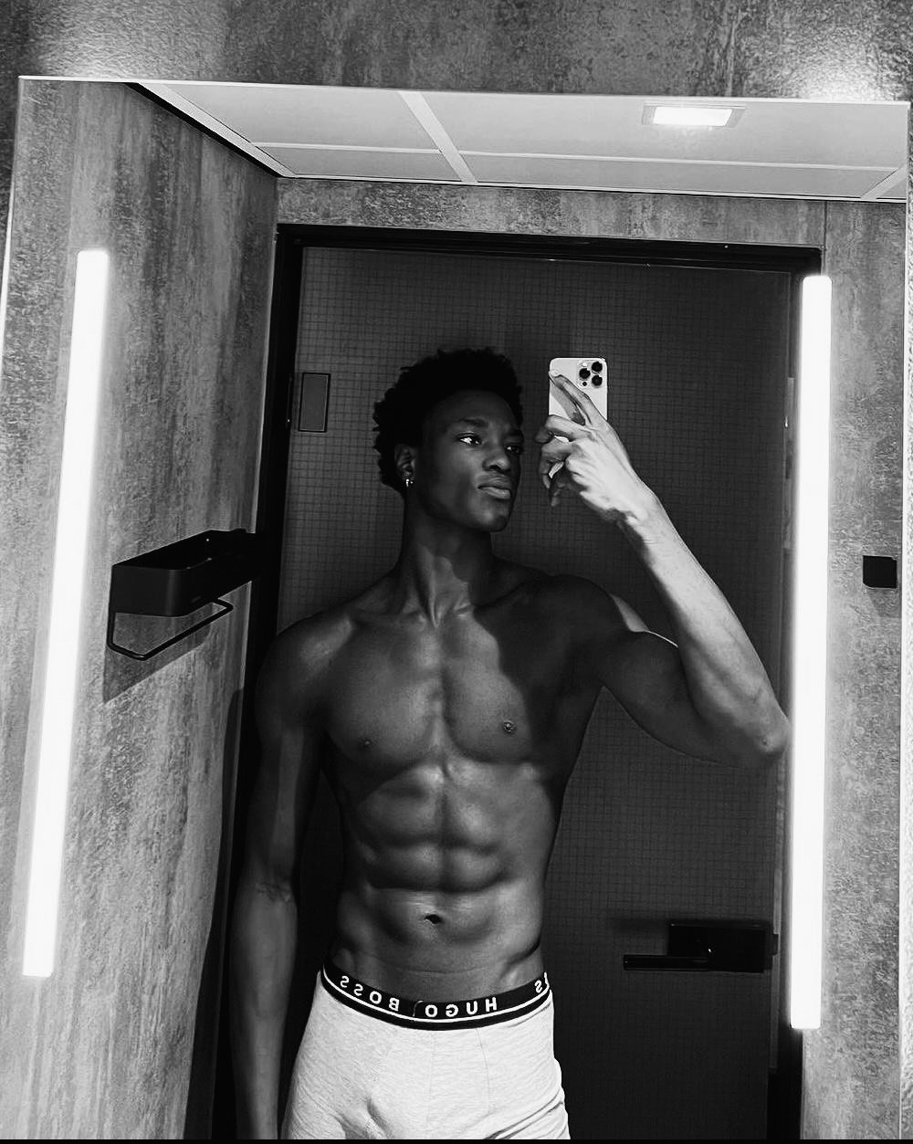 Profil de Edme, 27 ans, Échangiste à Cornwall