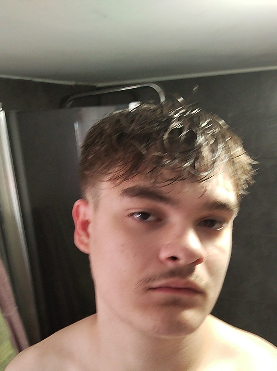 Profil de Todd, 18 ans, Échangiste à Eston