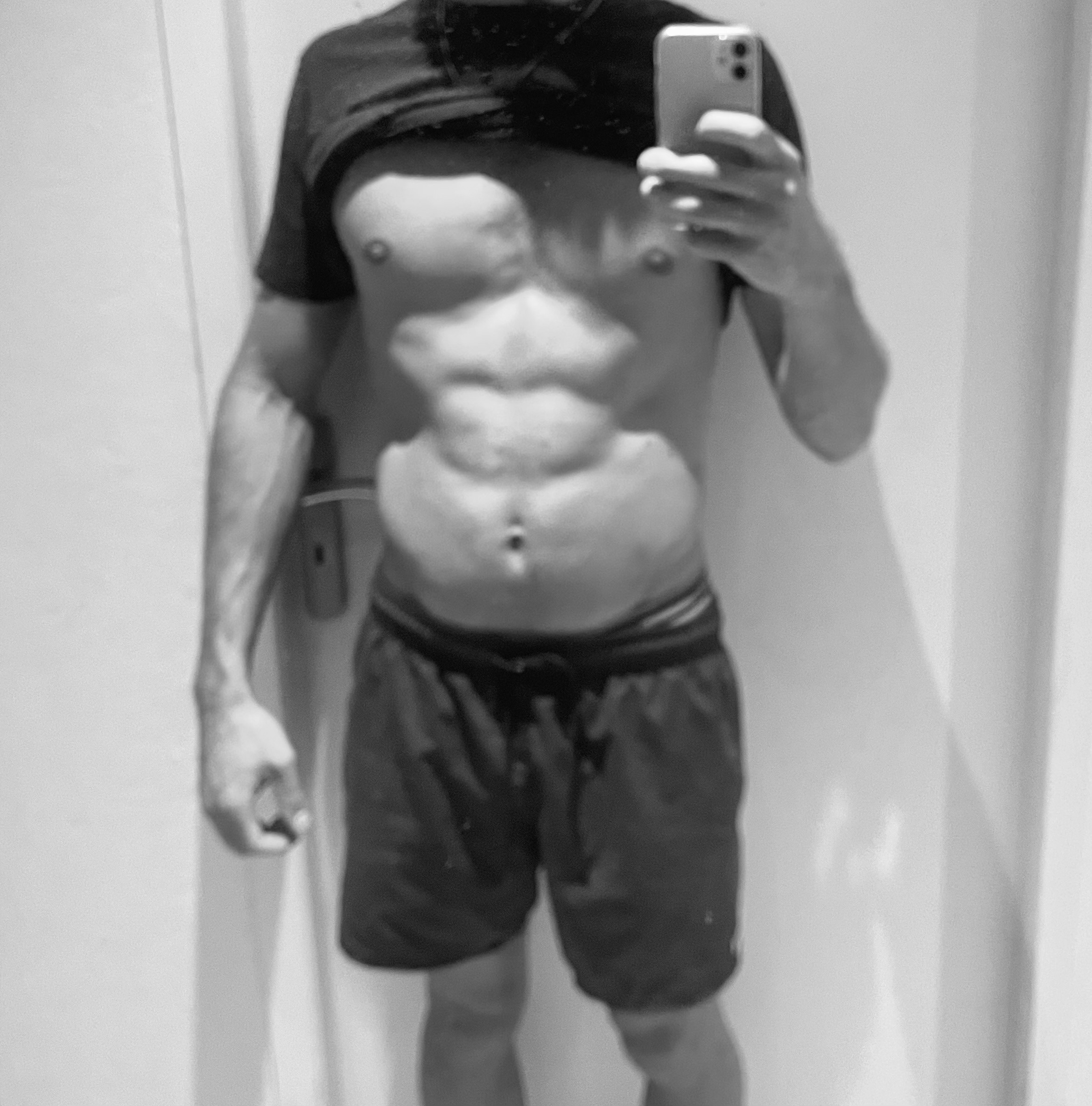 Profil de Yecine, 23 ans, Échangiste à Messines