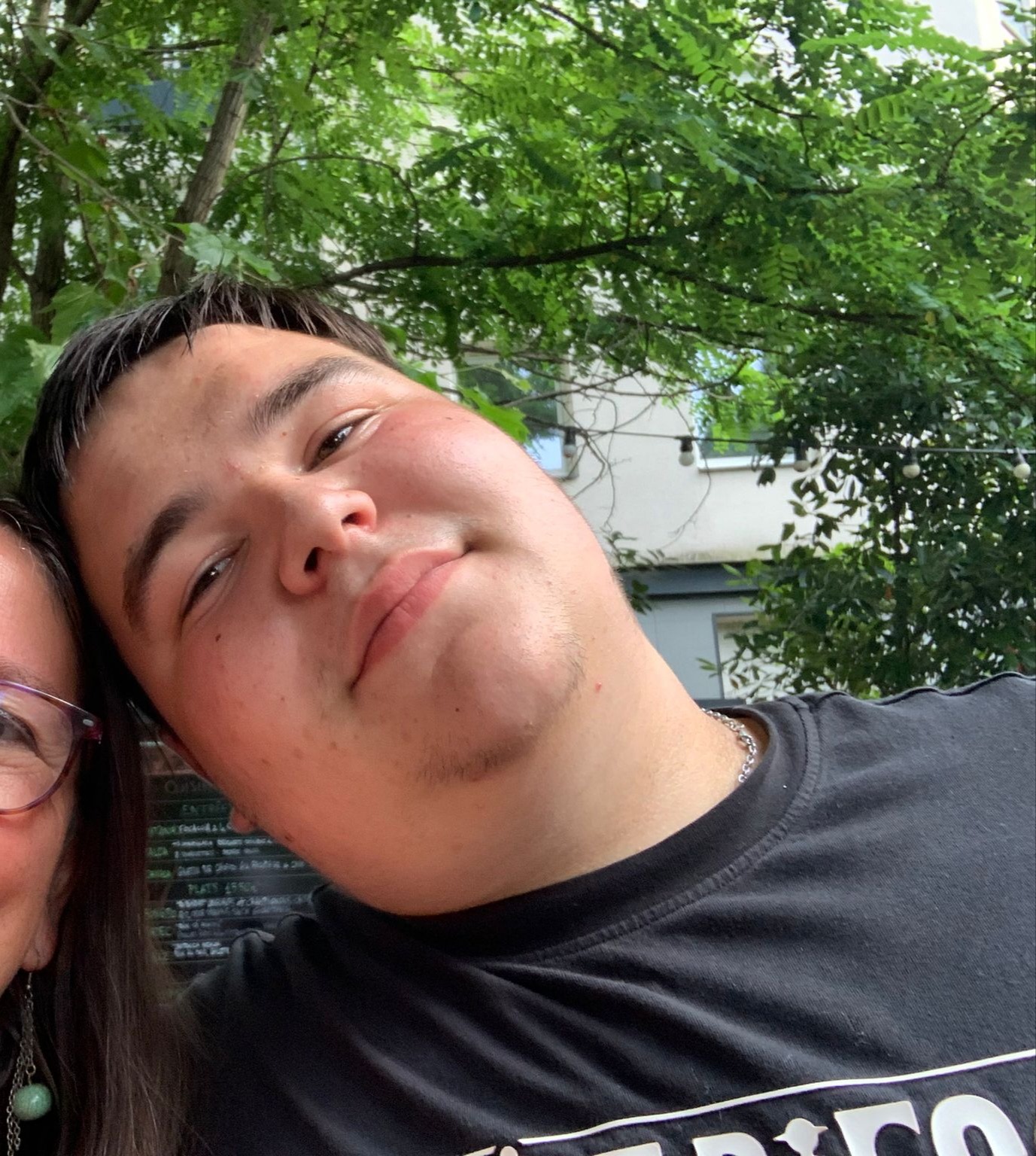 Profil de Sergo, 20 ans, Échangiste à Kitchener