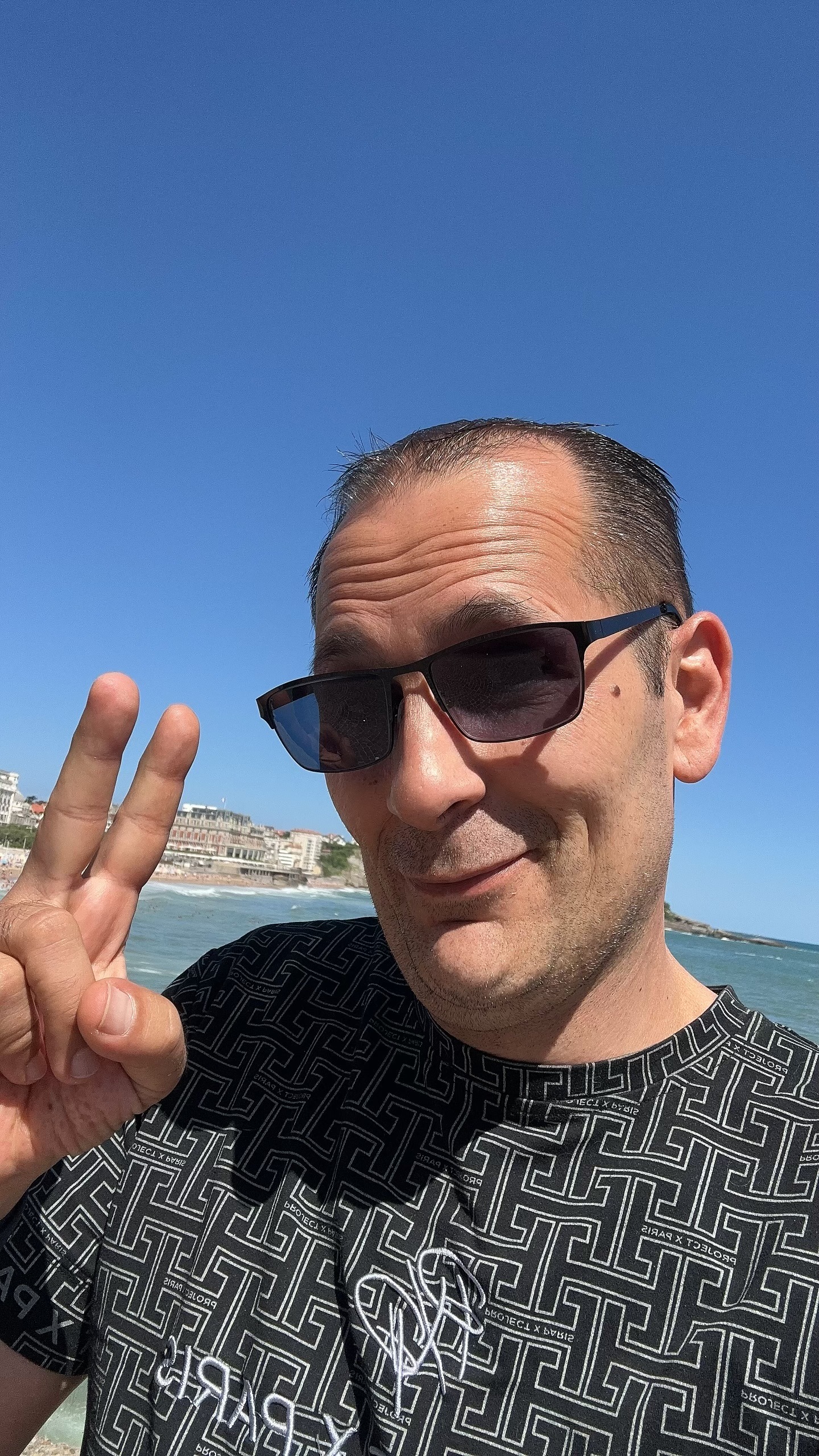 Profil de Boubeker, 45 ans, Échangiste à Macoun