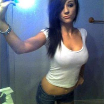 Profil de Sabryne, 28 ans, Échangiste à Saint-Marc-du-Lac-Long