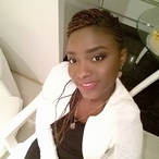 Profil de Nouriya, 36 ans, Échangiste à Claresholm