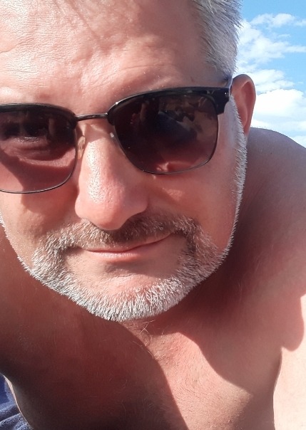 Profil de Anisse, 52 ans, Échangiste à Midale
