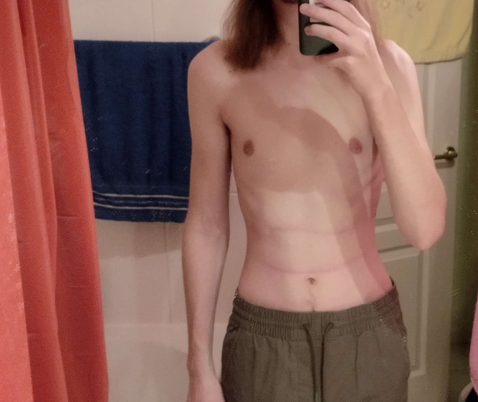 Profil de Yunis, 20 ans, Échangiste à Semans