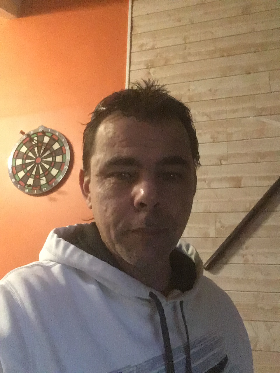 Profil de Cosma, 49 ans, Échangiste à Borden