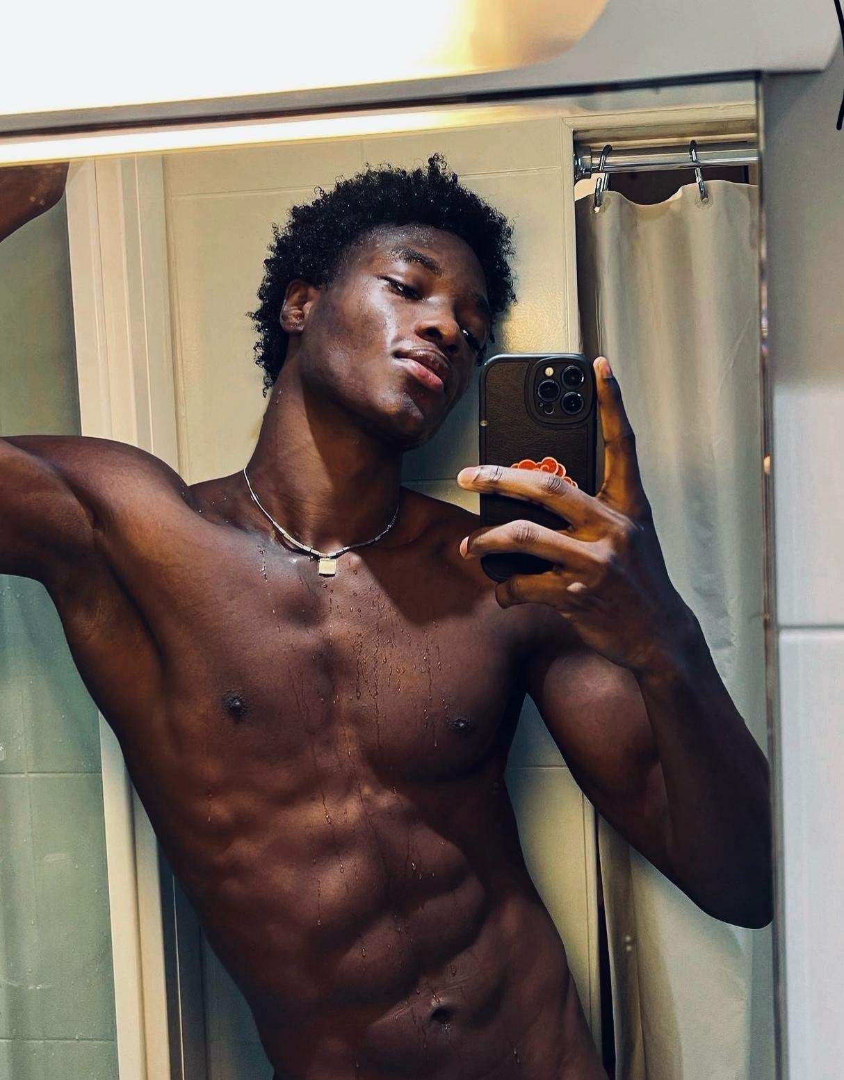 Profil de Guven, 27 ans, Échangiste à Val-d'Or