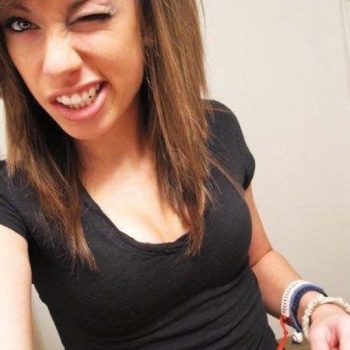 Profil de Arife, 30 ans, Échangiste à Weyakwin