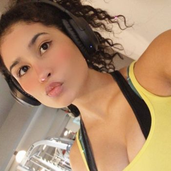 Profil de Hoela, 26 ans, Échangiste à Val-Morin