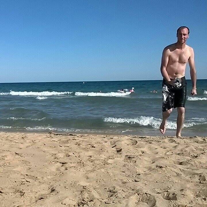 Profil de Ahmed-yacine, 45 ans, Échangiste à Stirling