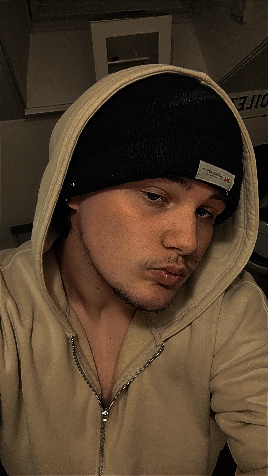 Profil de Loïk, 18 ans, Échangiste à Sceptre