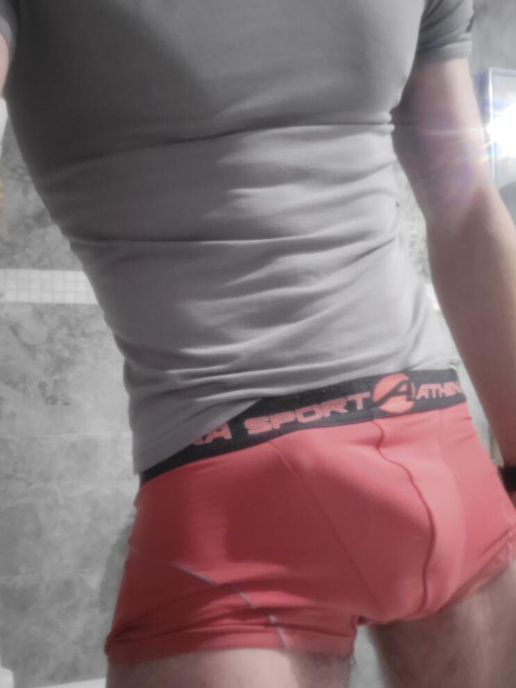 Profil de Viken, 42 ans, Échangiste à Clyde